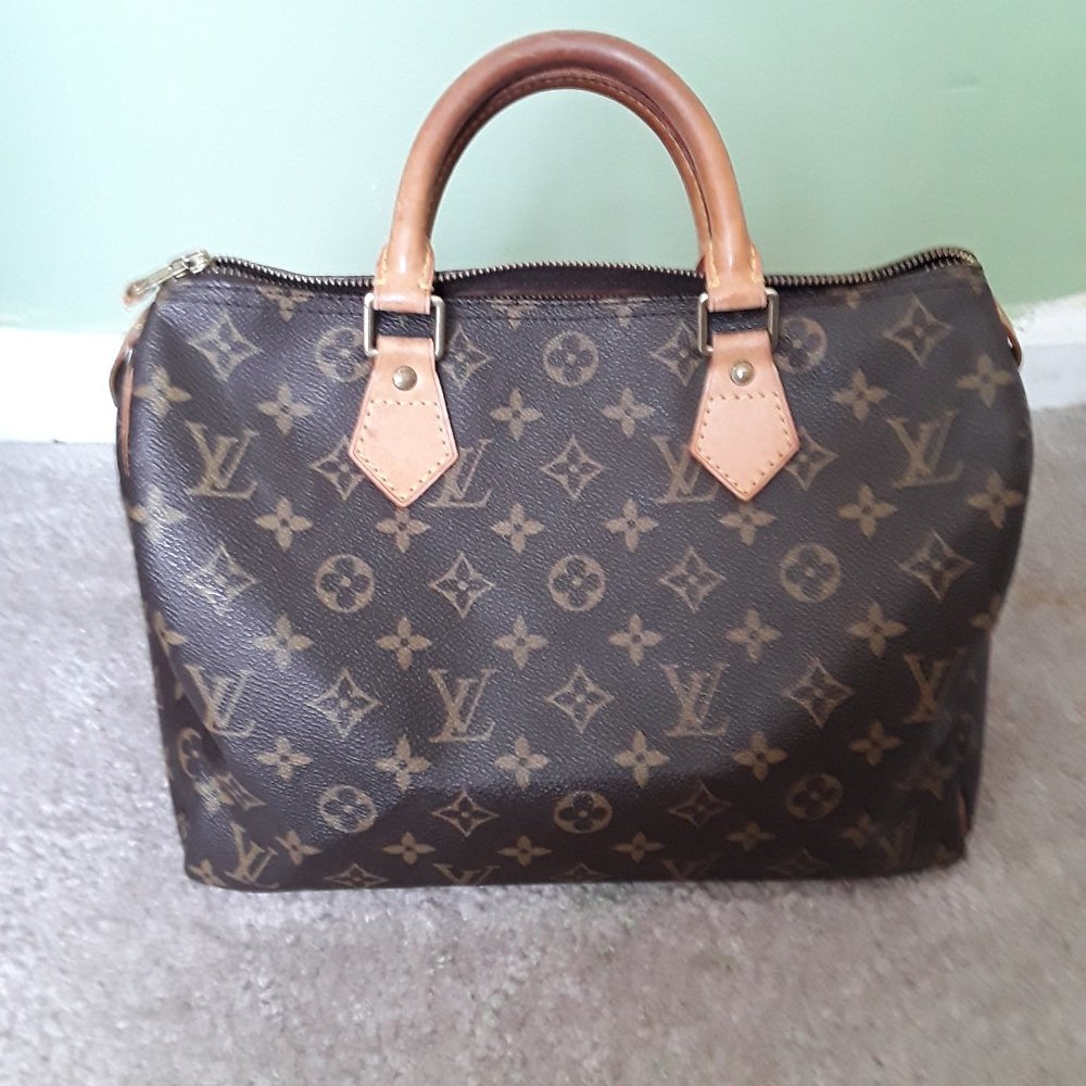 Louis Vuitton Speedy 30
